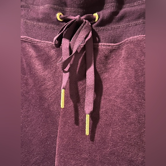 CALVIN KLEIN PURPLE VELOUR  DRAWSTRING WAIST  WIDE LEG PANTS SIZE L RETAIL $69 - Picture 2 of 4